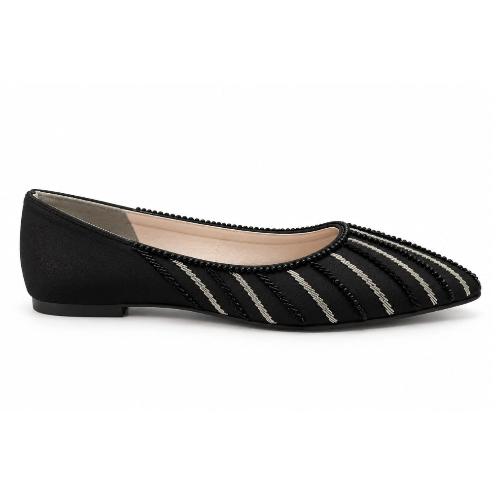 Black Hand-Embroidered Pointed Pump