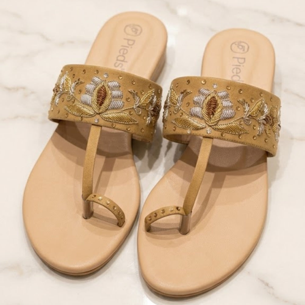 Cream Embroidered Toe-Ring Flats